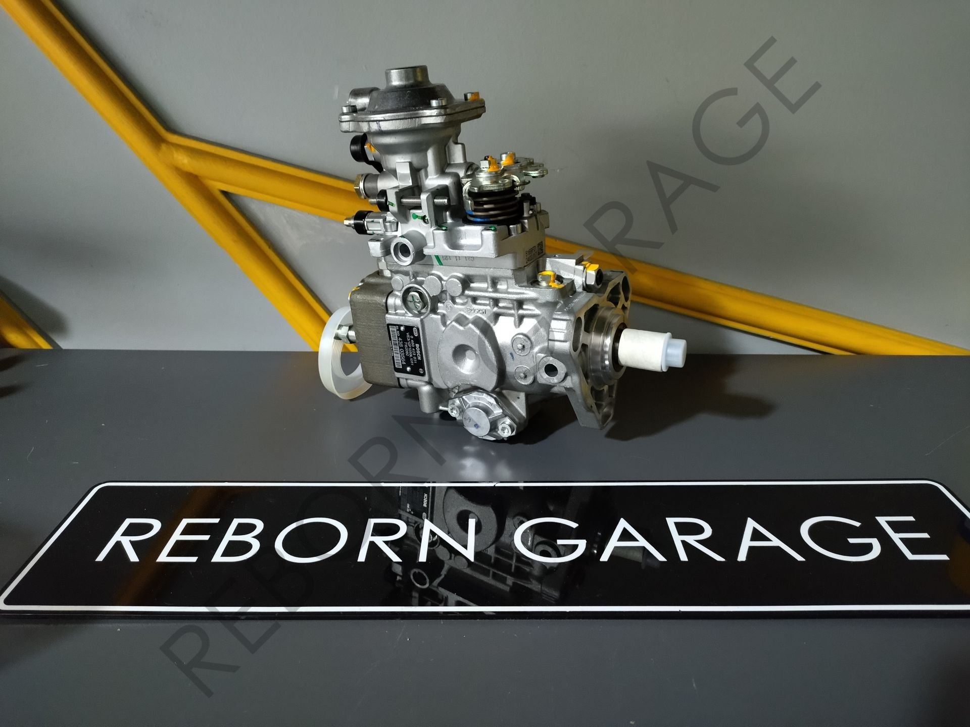 Tümosan 7100 Mazot Pompası 65 Hp 75 Hp 85 Hp 0460423031 7152092