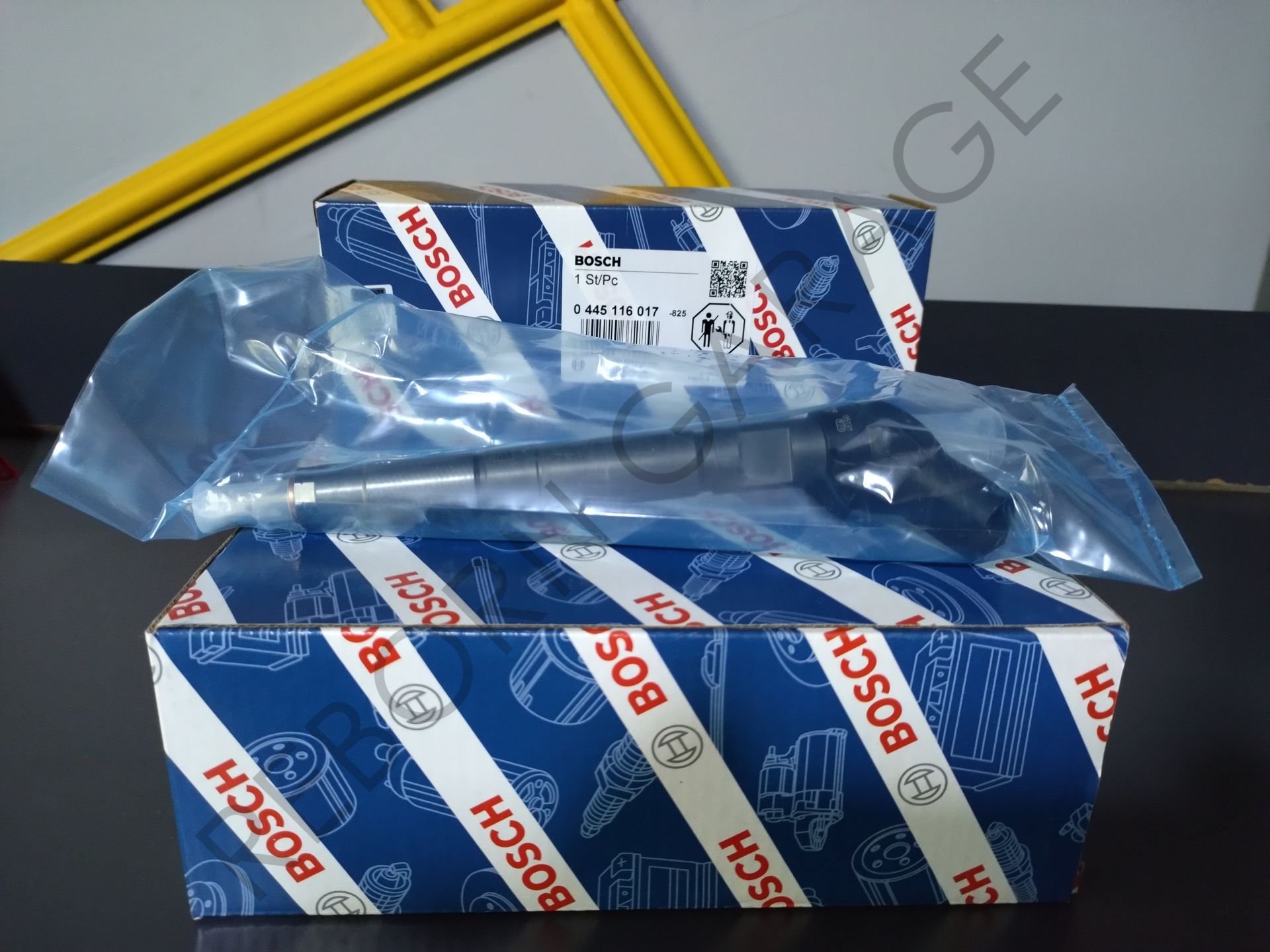 338002F000 0445116018 0445116017 Hyundai Santafe 2.2 CRDI Enjektör Bosch