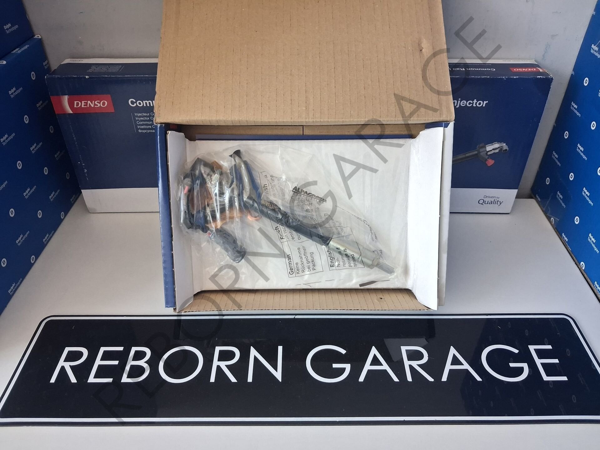 2367026011 2367026020 Enjektör Denso Avansis 2.2D