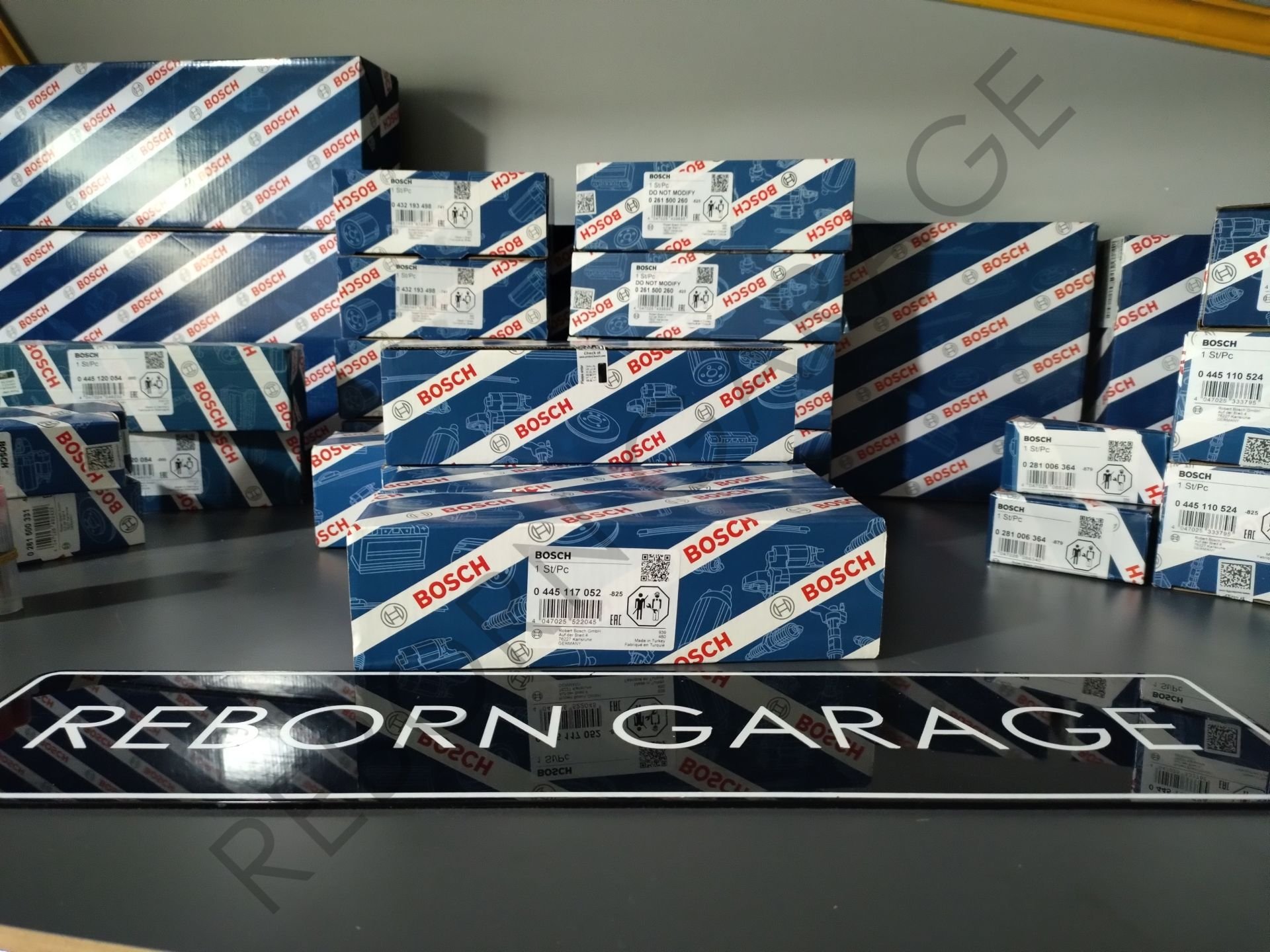 LR063300 LR078606 Range Rover Velar Enjektör 3.0 Dizel Bosch 0445117052 0445116060