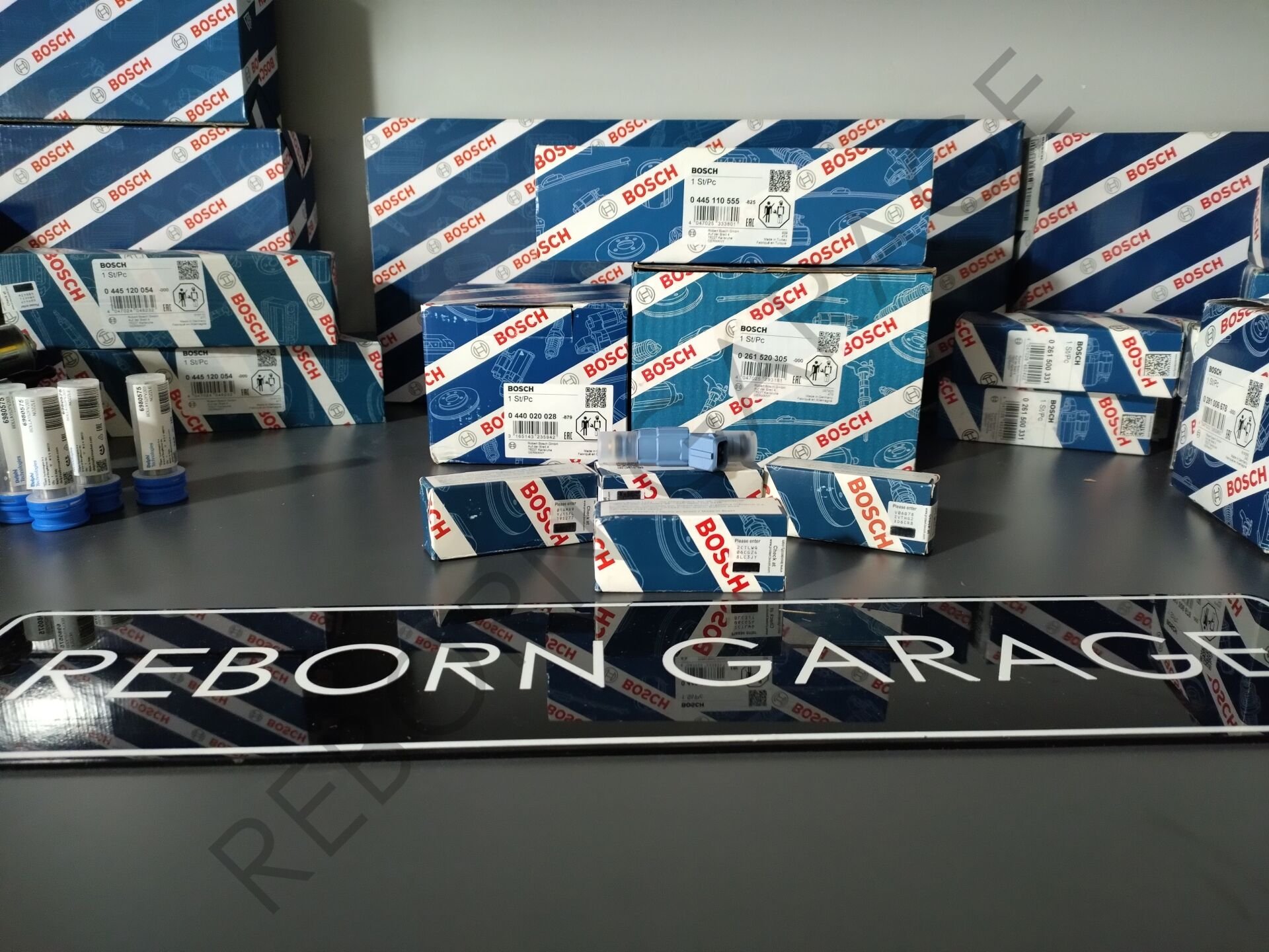 Passat 1.8T Benzin Enjektörü Bosch 06B133551M