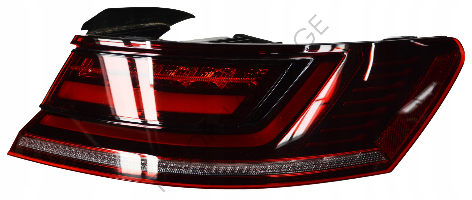 Volkswagen Arteon Stop Lambası Sağ Dış Led Oem 3G8945208J