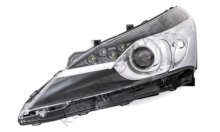 Toyota Verso Far Sol Xenon 811700F18